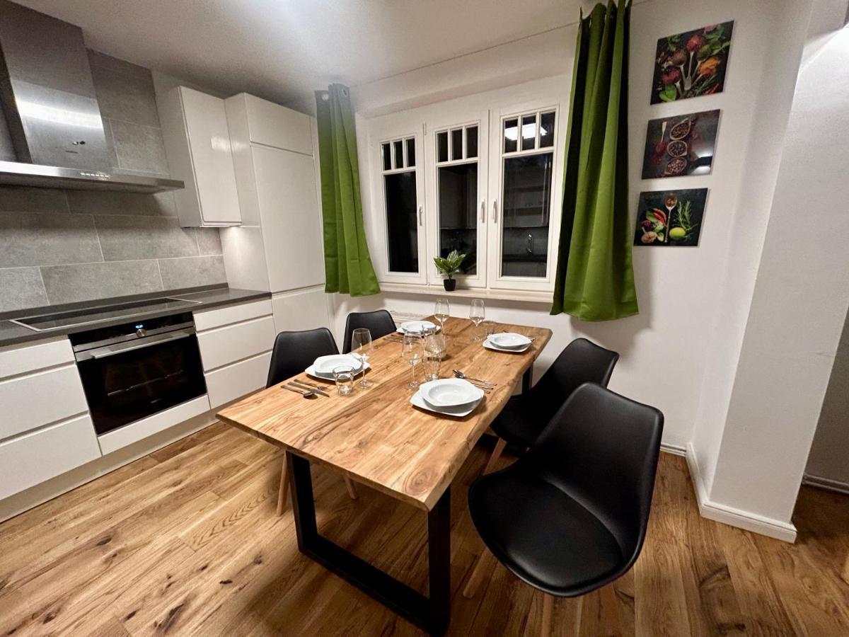 Ferienhaus Im Gruenen Mit Kamin Oranienburg Luaran gambar
