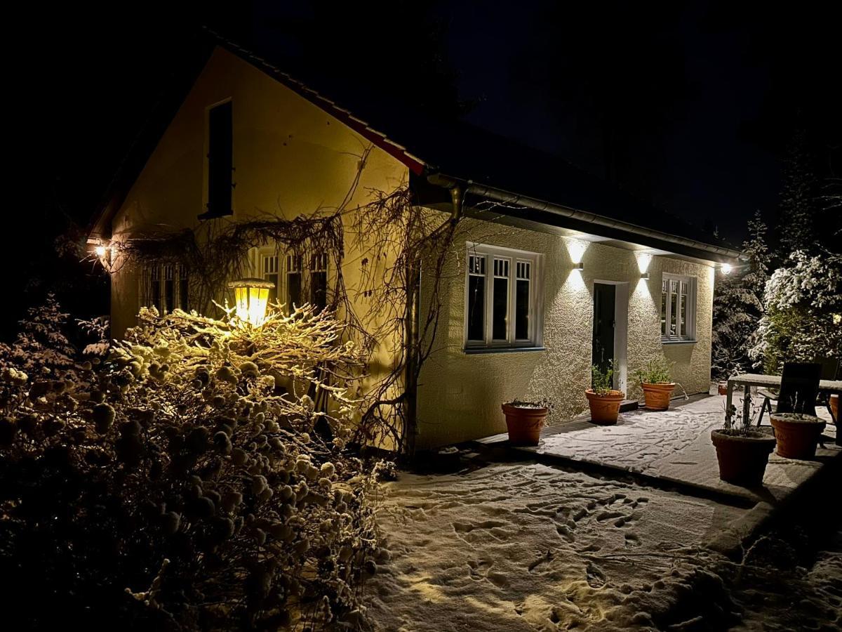 Ferienhaus Im Gruenen Mit Kamin Oranienburg Luaran gambar