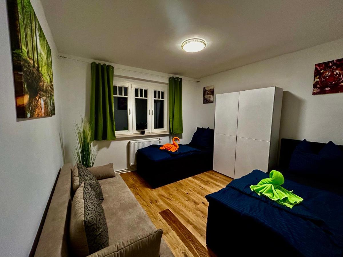 Ferienhaus Im Gruenen Mit Kamin Oranienburg Luaran gambar