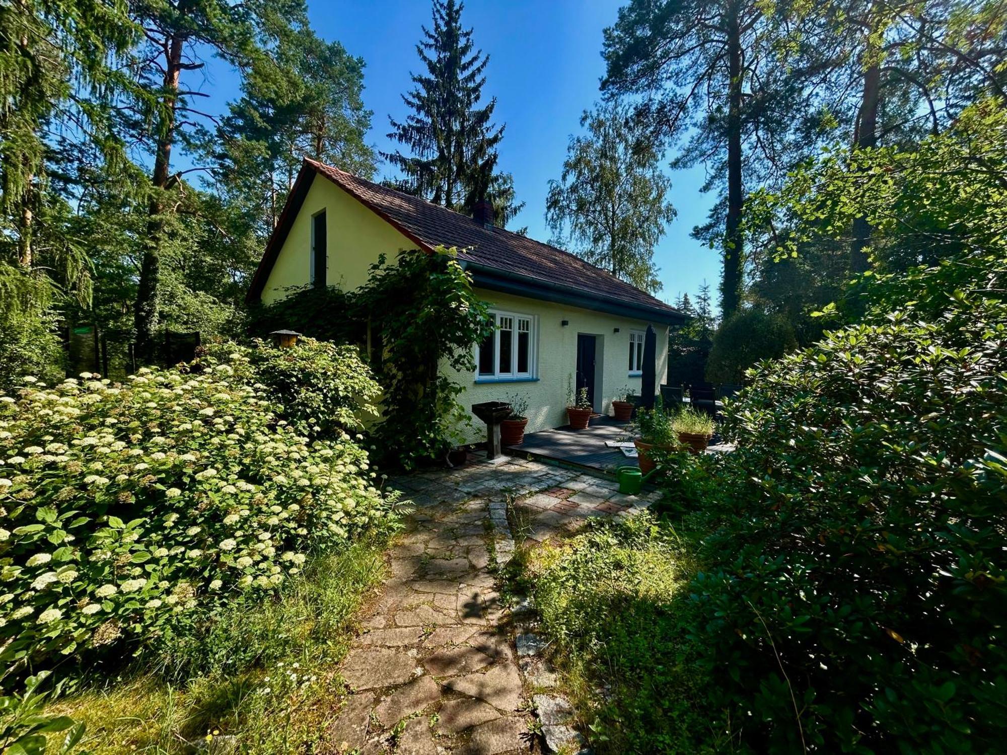 Ferienhaus Im Gruenen Mit Kamin Oranienburg Luaran gambar