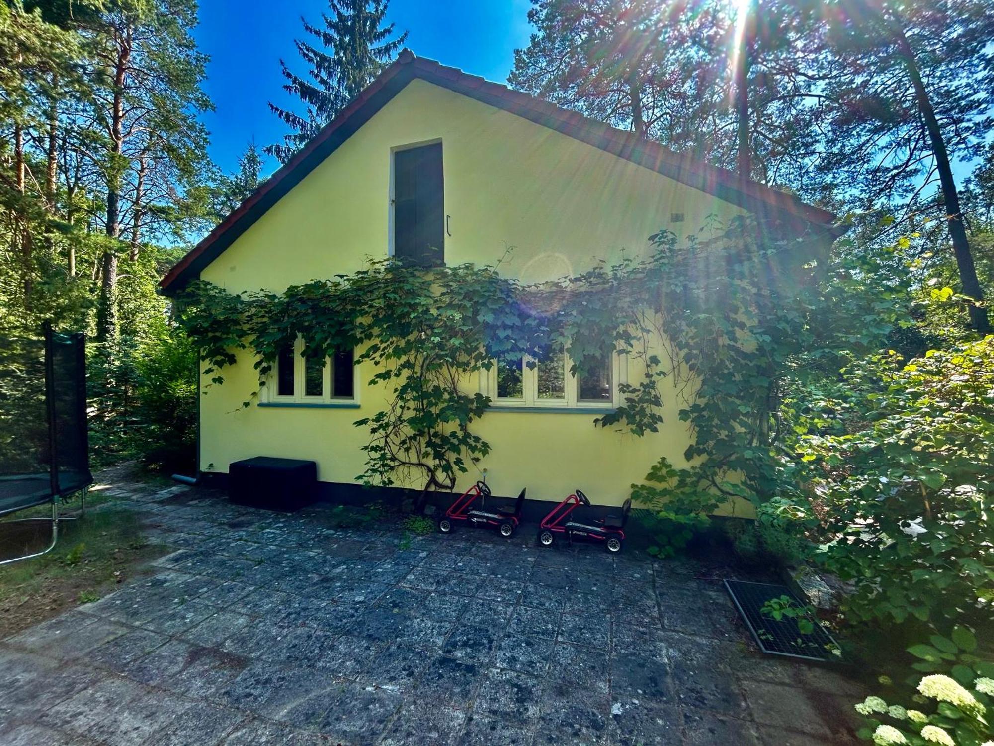 Ferienhaus Im Gruenen Mit Kamin Oranienburg Luaran gambar
